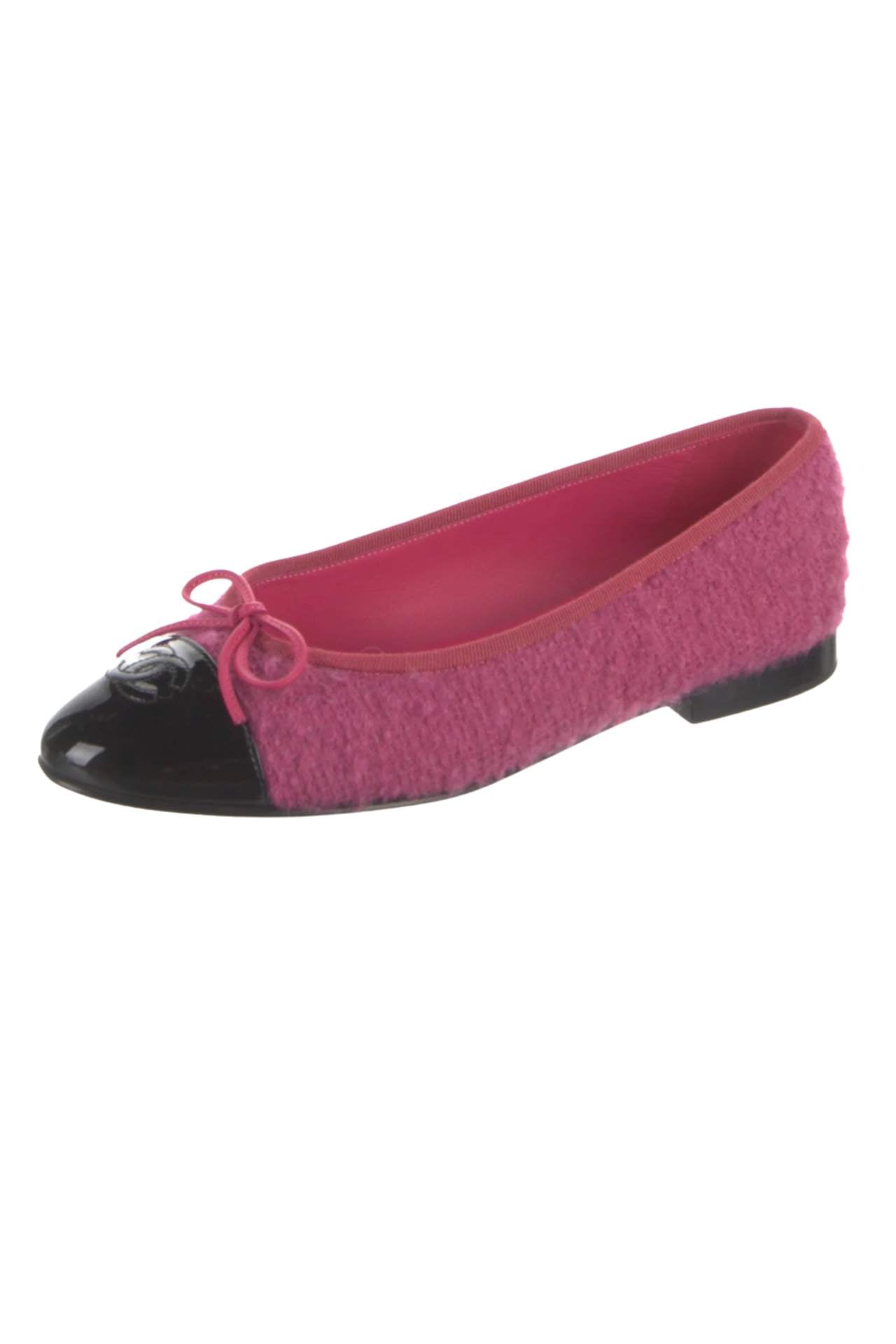 chanel cap toe flat